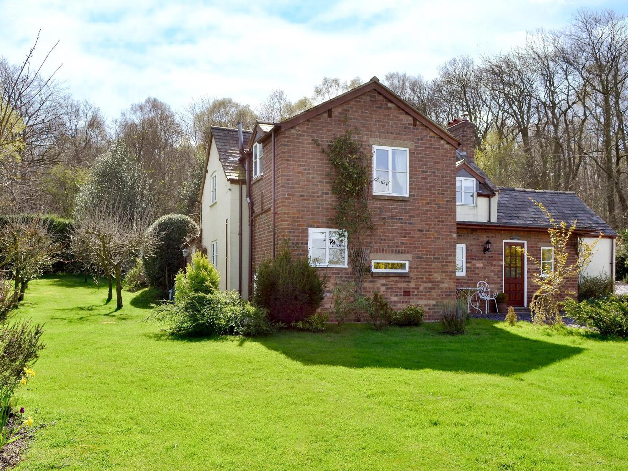 Woodhouse Cottage Hawarden Exterior photo